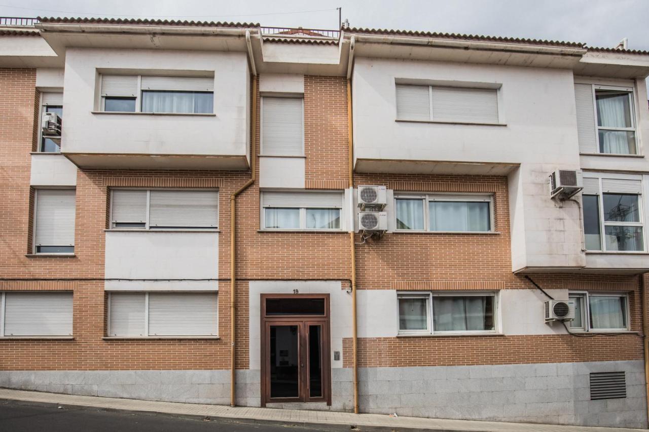 El Refugio De Sabina Apartment Аренас де Сан Педро Екстериор снимка